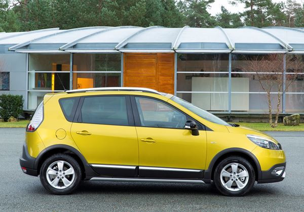Le Renault Scénic Xmod en mode crossover à partir de 25 450 euros