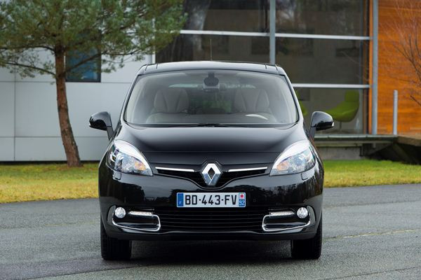 Le Renault Scénic restylé proposé à partir de 23 150 euros
