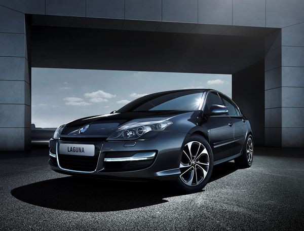 La Renault Laguna s’offre un nouveau restyling