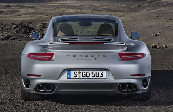 La nouvelle Porsche 911 Turbo S en approche