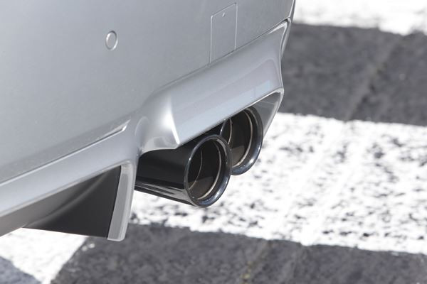 La berline hautes performances BMW M5 s'offre de nouvelles touches esthétiques