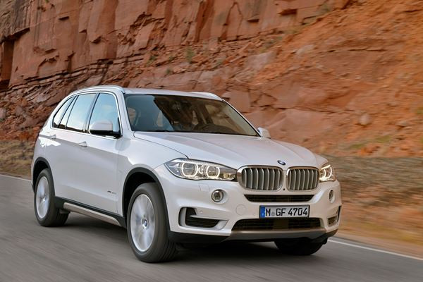 La troisième génération de la BMW X5 affiche un design tout en puissance