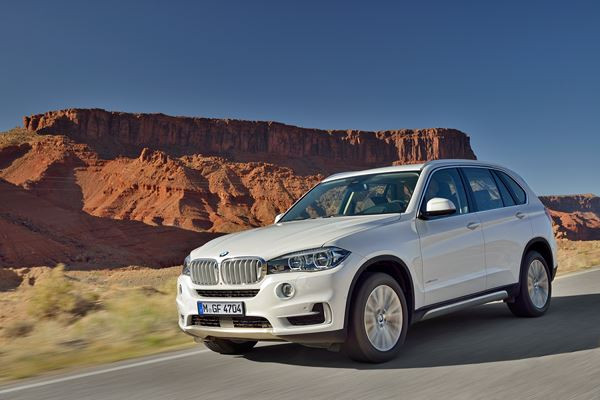 La troisième génération de la BMW X5 affiche un design tout en puissance