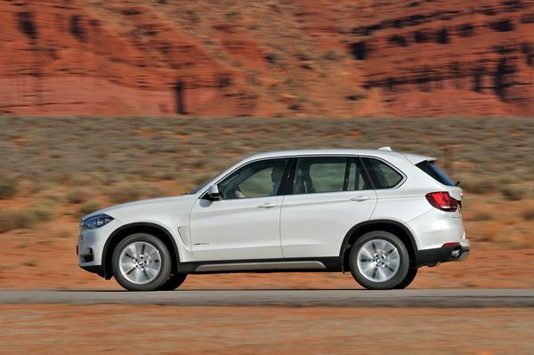 La troisième génération de la BMW X5 affiche un design tout en puissance