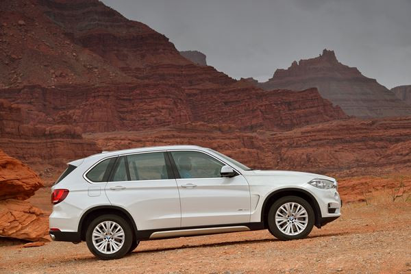 La troisième génération de la BMW X5 affiche un design tout en puissance