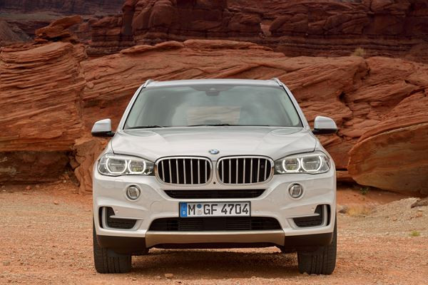 La troisième génération de la BMW X5 affiche un design tout en puissance