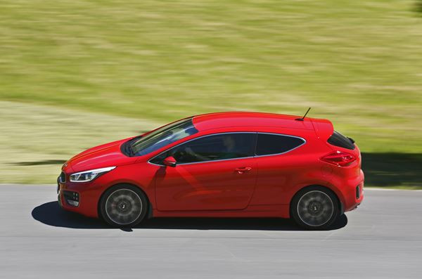 Le nouveau coupé trois portes Kia Pro Cee’d GT en approche
