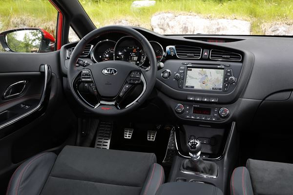 Le nouveau coupé trois portes Kia Pro Cee’d GT en approche