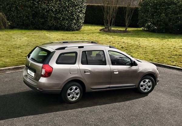 Le nouveau maxi break à mini prix Dacia proposé à partir de 8 990 euros