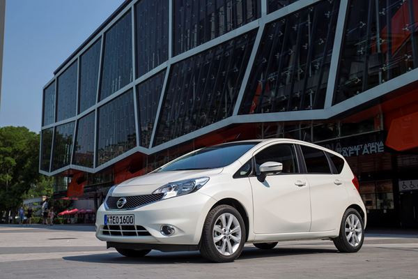 Le Nissan Note propose des fonctionnalités de monospace au prix d'une citadine