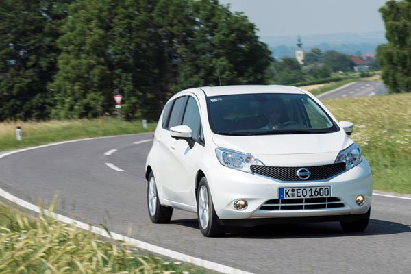 Le Nissan Note propose des fonctionnalités de monospace au prix d'une citadine