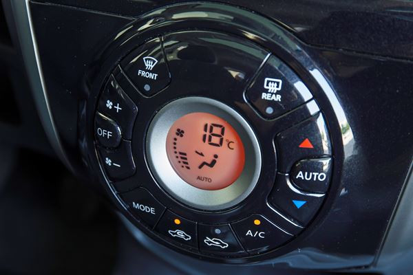 Le Nissan Note propose des fonctionnalités de monospace au prix d'une citadine