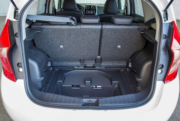 Le Nissan Note propose des fonctionnalités de monospace au prix d'une citadine