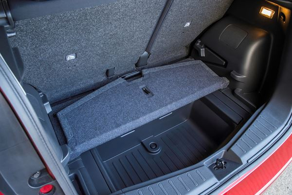 Le Nissan Note propose des fonctionnalités de monospace au prix d'une citadine