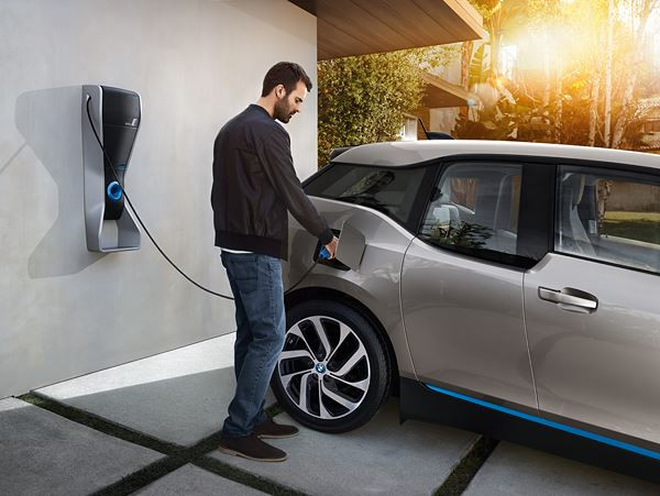 La nouvelle BMW i3 électrique proposée en France à partir de 34 990 euros