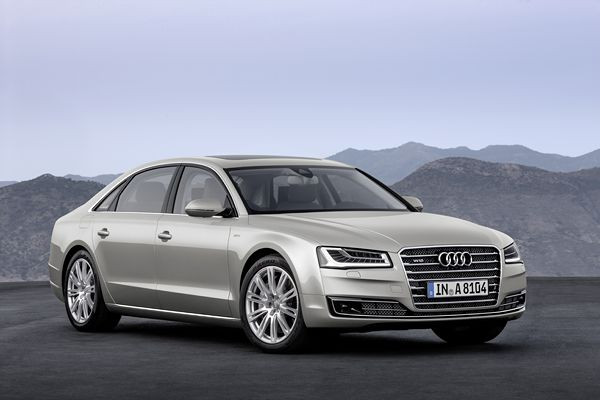 La limousine Audi A8 s’offre un restylage de grande envergure