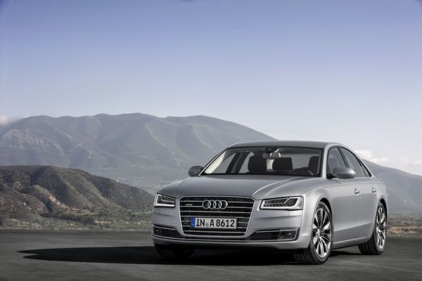 La limousine Audi A8 s’offre un restylage de grande envergure