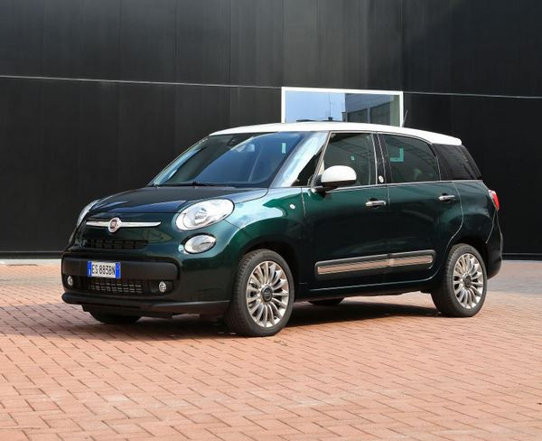 La Fiat 500L Living rallongée pour offrir une configuration 5 plus 2 places