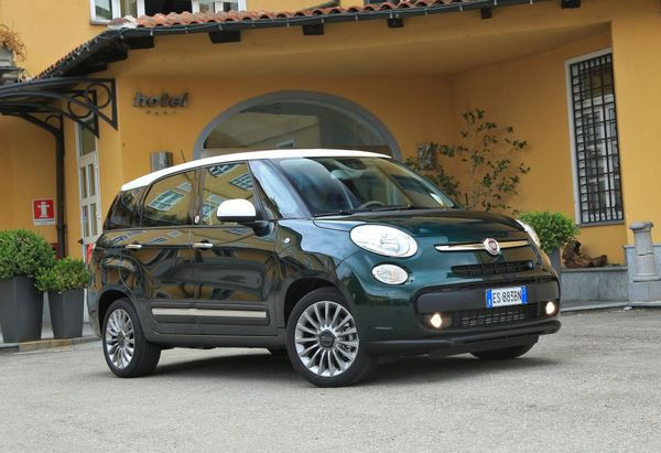 La Fiat 500L Living rallongée pour offrir une configuration 5 plus 2 places