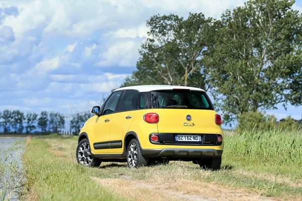 La Fiat 500L passe en mode Trekking