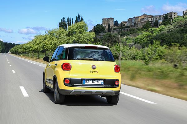 La Fiat 500L passe en mode Trekking