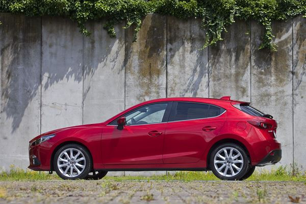 Mazda 3 : une berline compacte haut de gamme à partir de 22 600 Euros