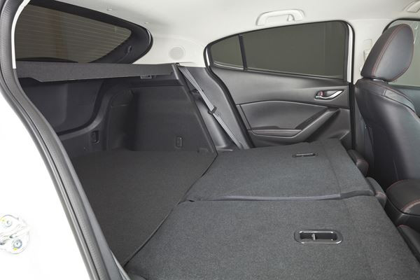 Mazda 3 : une berline compacte haut de gamme à partir de 22 600 Euros