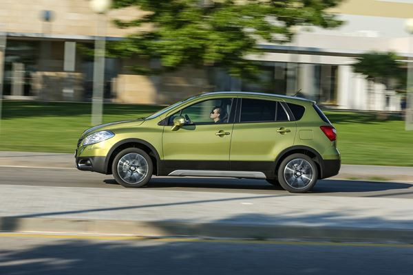 Le nouveau crossover Suzuki SX4 S-Cross proposé à partir de 18 990 euros