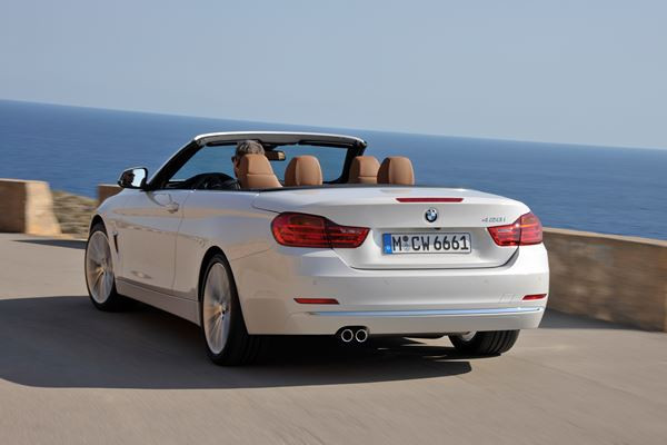 La nouvelle BMW Série 4 se découvre en mode cabriolet
