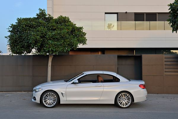 La nouvelle BMW Série 4 se découvre en mode cabriolet