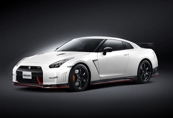 La supercar hautes performances Nissan GT-R Nismo dispose de 600 ch