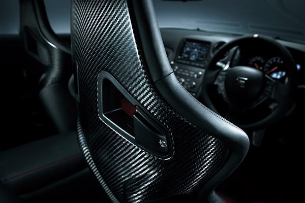 La supercar hautes performances Nissan GT-R Nismo dispose de 600 ch
