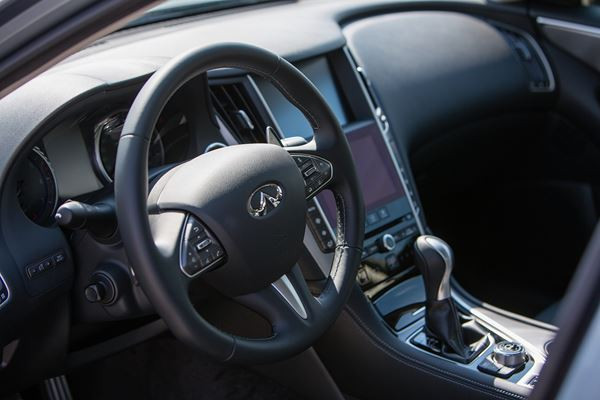 La nouvelle Q50 incarne la nouvelle direction des véhicules de la marque Infiniti