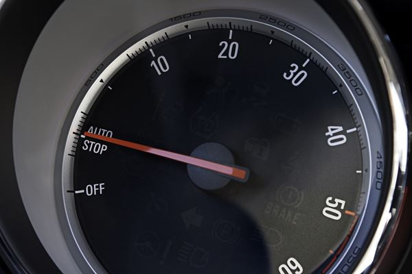 L'Opel Astra se décline en mode berline quatre portes