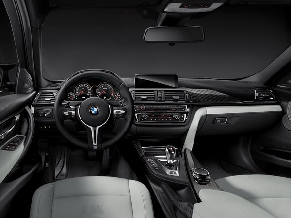 Le six cylindres en ligne de la nouvelle BMW M3 débite une puissance de 431 ch