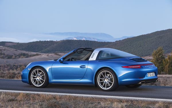 La nouvelle Porsche 911 Targa reçoit un nouveau toit Targa automatique