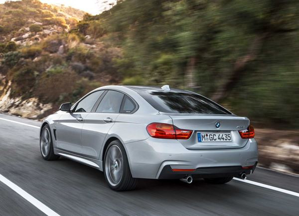 La BMW Série 4 en mode coupé quatre portes fait son apparition