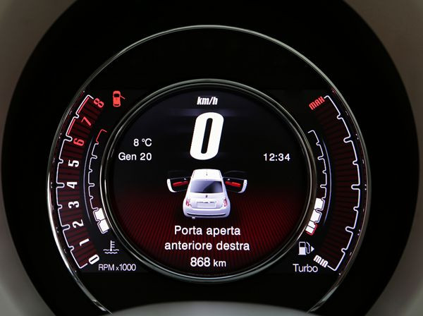 La Fiat 500 présente des nouveautés de style et techniques