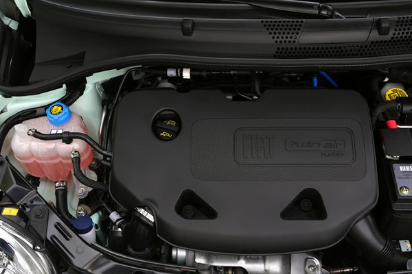 La Fiat 500 présente des nouveautés de style et techniques