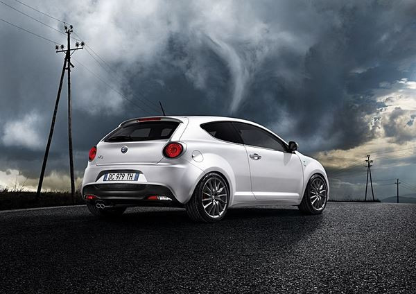 L'Alfa Romeo MiTo arbore le légendaire Quadrifoglio Verde