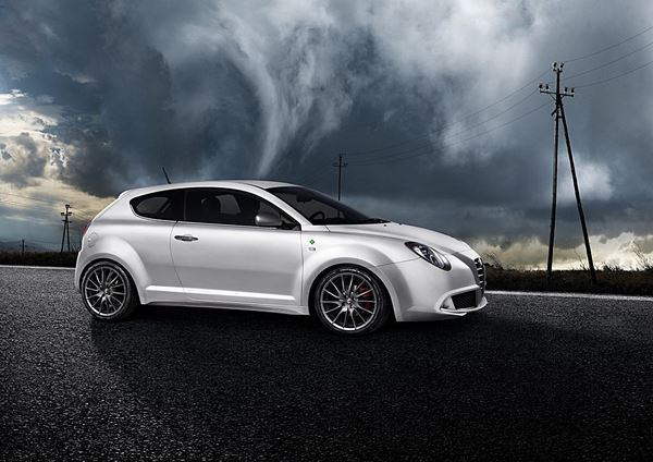 L'Alfa Romeo MiTo arbore le légendaire Quadrifoglio Verde