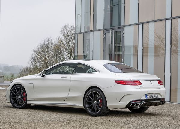 La nouvelle Mercedes Classe S Coupé 63 AMG délivre une puissance de 585 ch