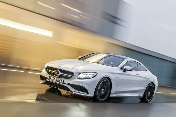 La nouvelle Mercedes Classe S Coupé 63 AMG délivre une puissance de 585 ch