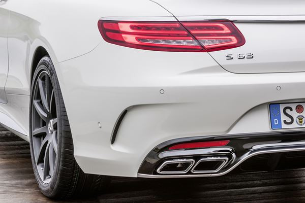 La nouvelle Mercedes Classe S Coupé 63 AMG délivre une puissance de 585 ch