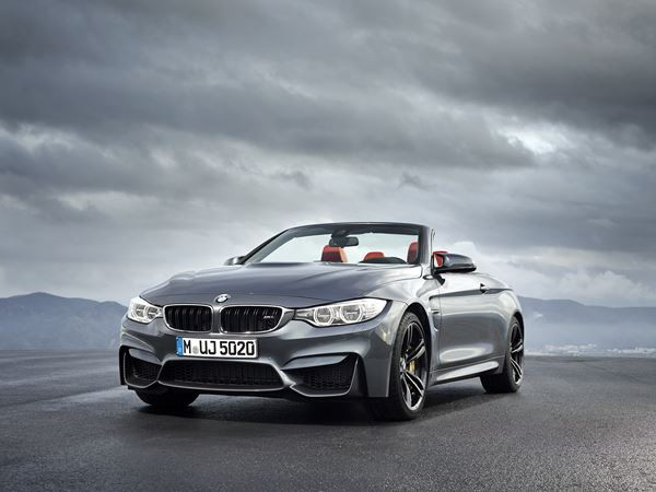 La BMW M4 Cabriolet à moteur six cylindres débite une puissance de 431 ch