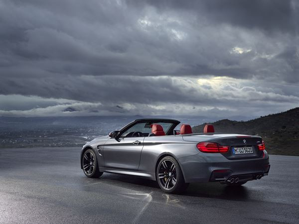 La BMW M4 Cabriolet à moteur six cylindres débite une puissance de 431 ch