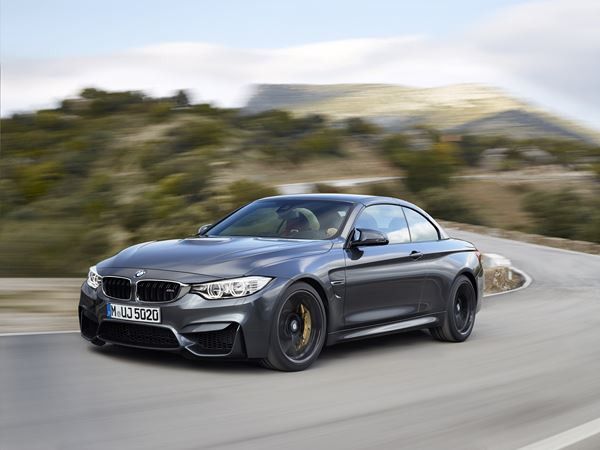 La BMW M4 Cabriolet à moteur six cylindres débite une puissance de 431 ch