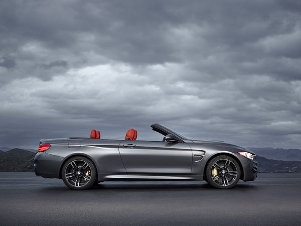 La BMW M4 Cabriolet à moteur six cylindres débite une puissance de 431 ch