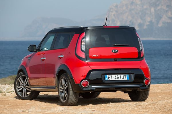 L'original crossover urbain Kia Soul fait ses débuts en France