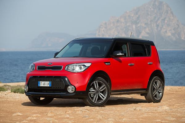 L'original crossover urbain Kia Soul fait ses débuts en France